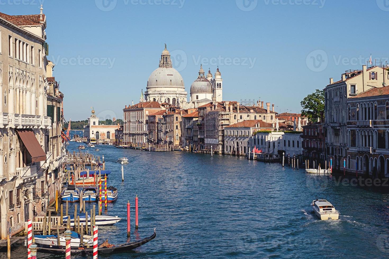 veneza, igreja de santa maria della salute foto