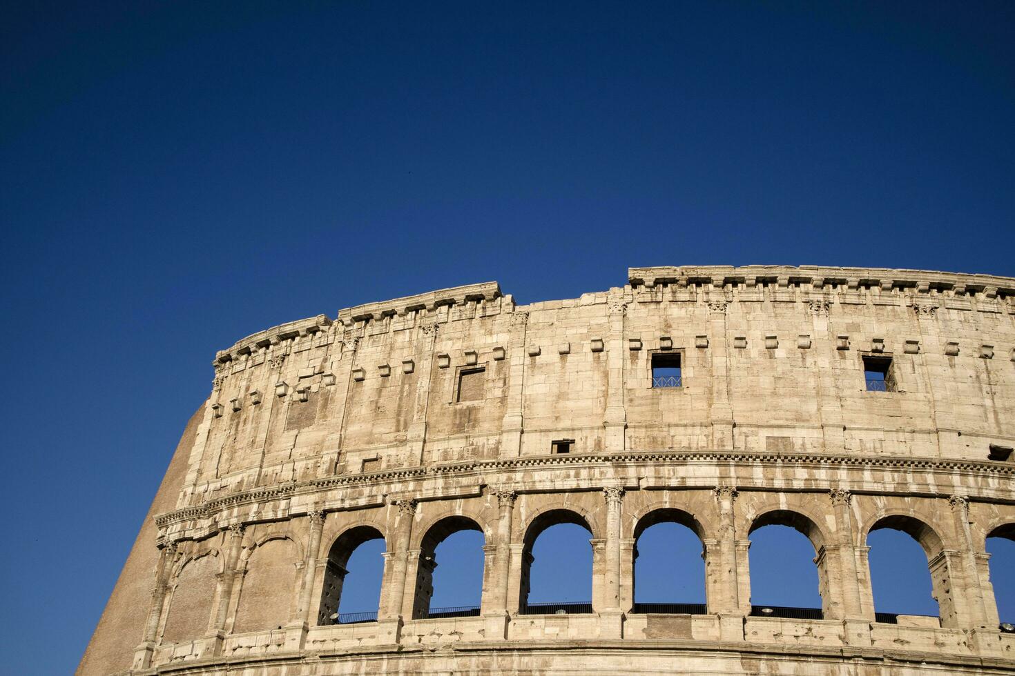 construtivo detalhes do a Coliseu foto