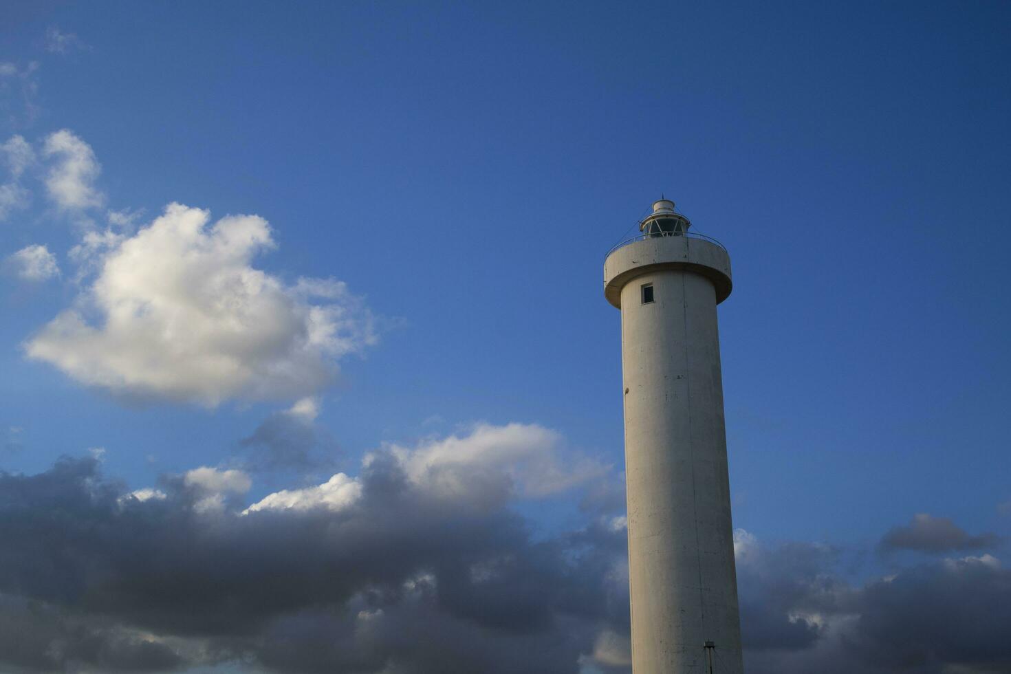 a farol dentro a porta do viareggio Toscana Itália foto