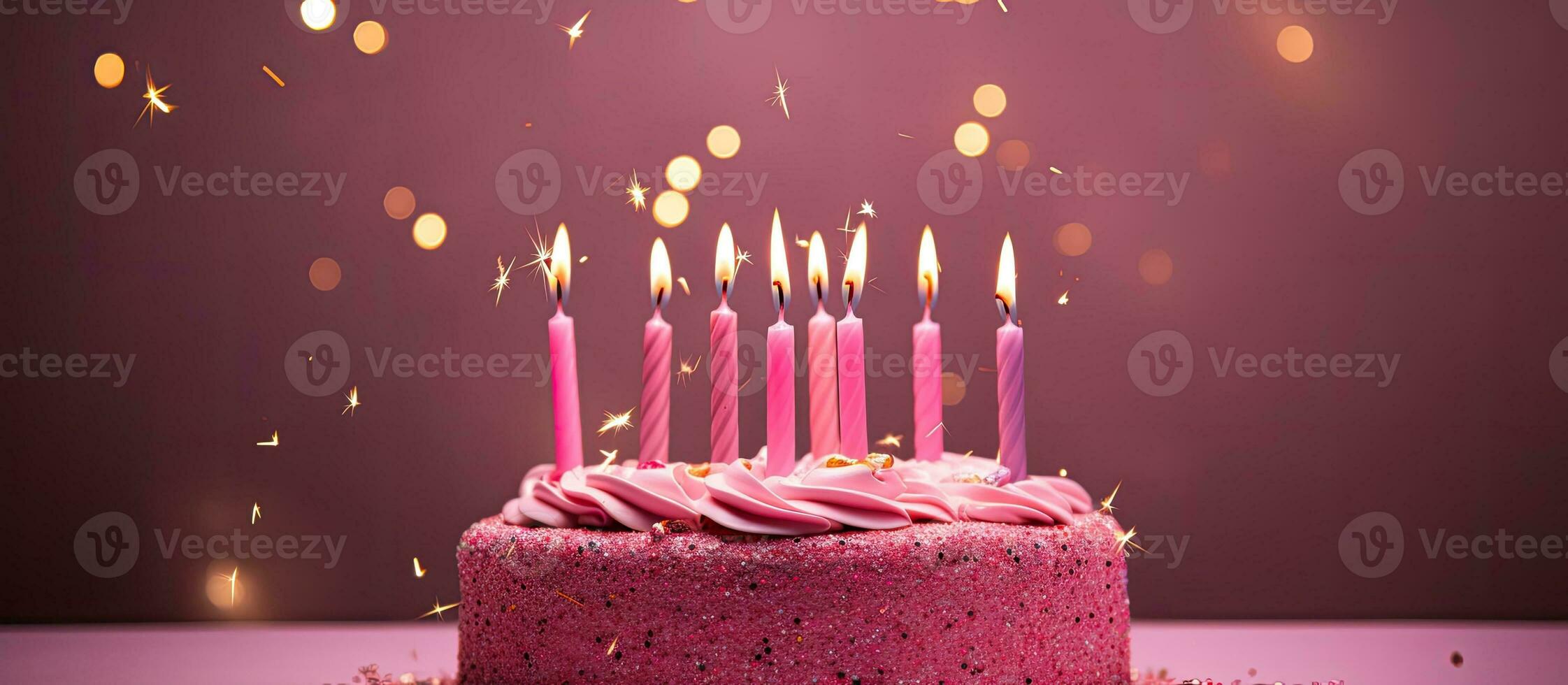 uma Rosa aniversário bolo adornado com numerosos Rosa velas e estrelinhas contra uma Rosa pano de fundo, foto