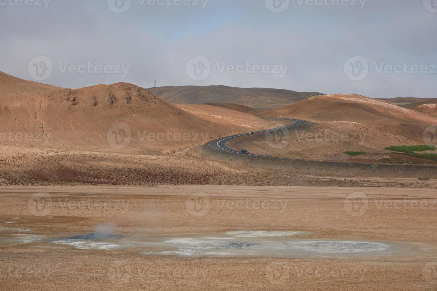 campo de fumarola de namaskard em namafjall, islândia foto