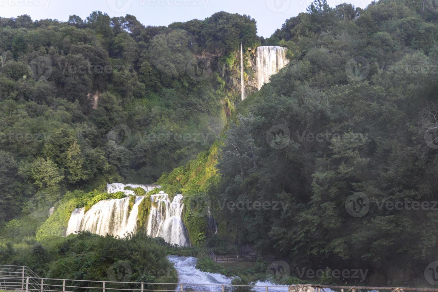 cachoeira marmore a mais alta da europa foto