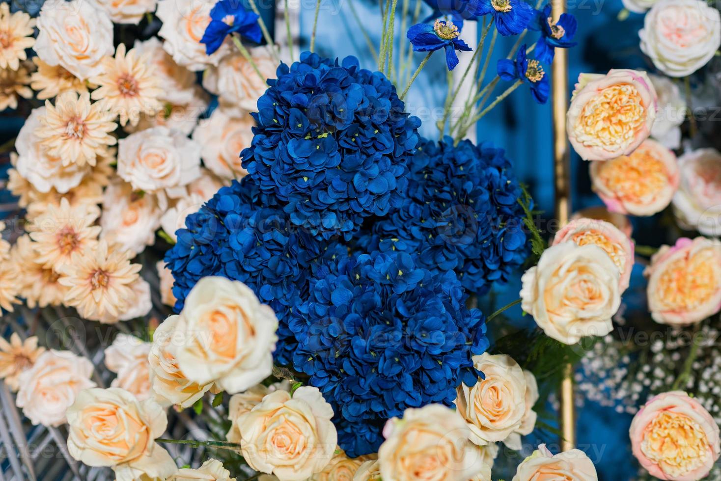 fundo de pano de fundo de casamento, decoração de flores foto