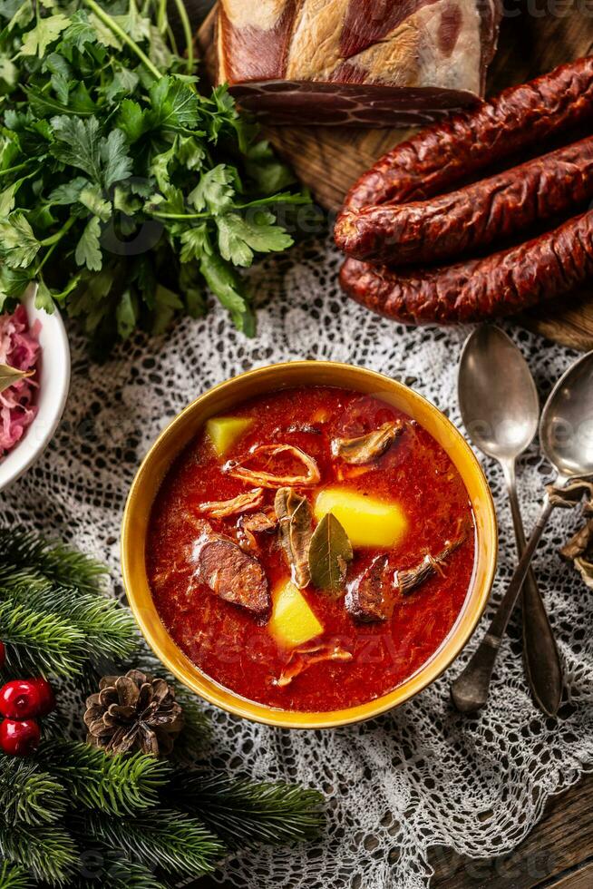 Natal repolho sopa, uma tradicional Oriental europeu Natal prato - topo do Visão foto