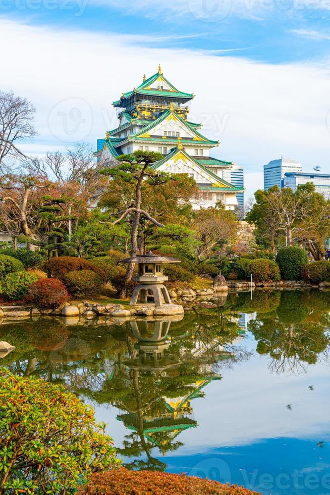 Castelo de Osaka em Osaka, Japão foto