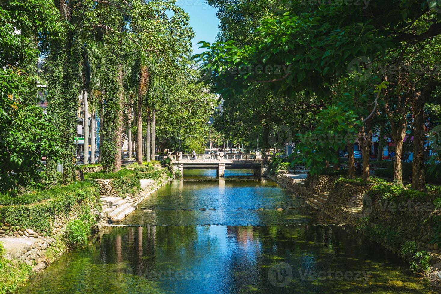 paisagem do parque do fosso de hsinchu na cidade de hsinchu, taiwan foto