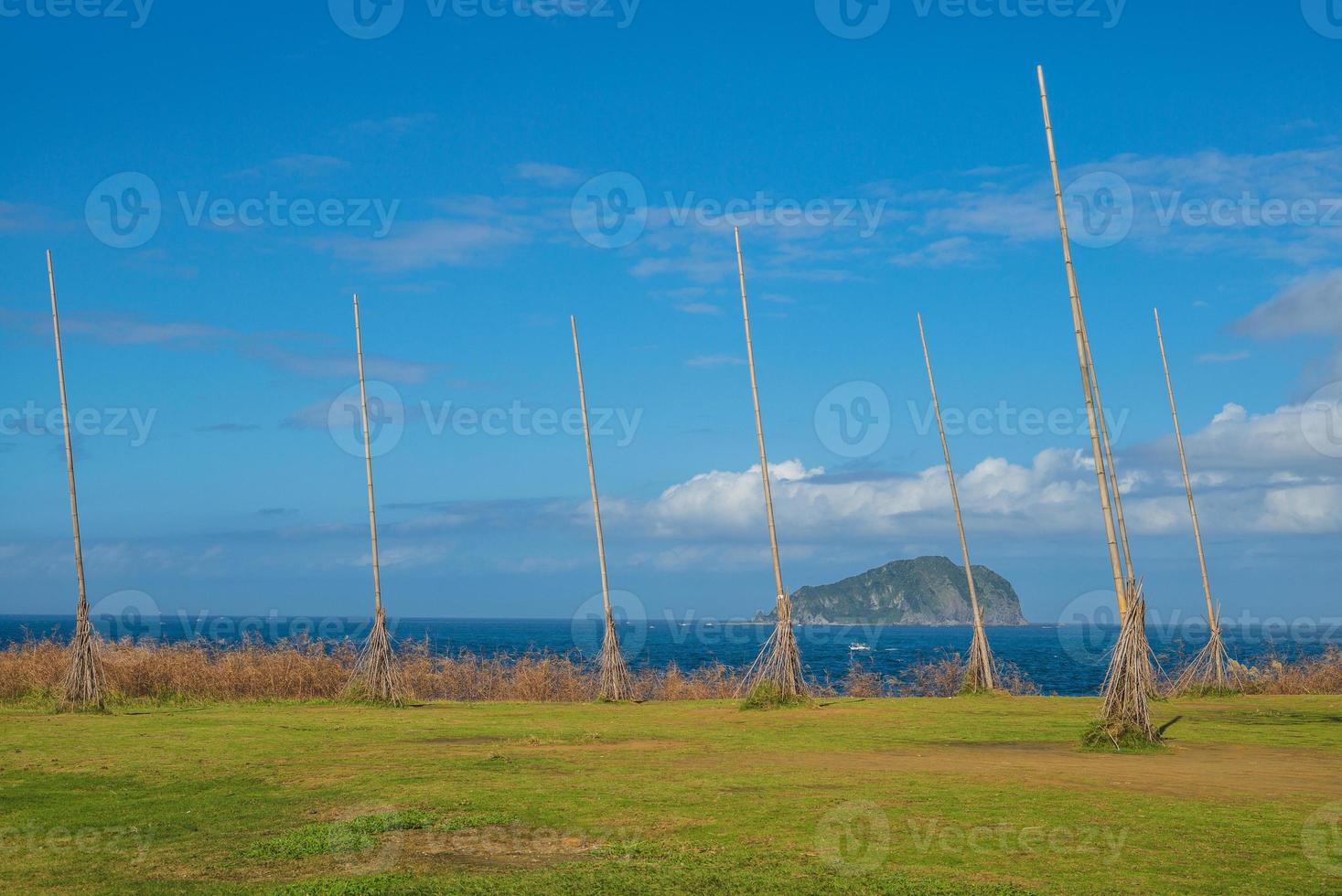 vista da ilhota de keelung do parque chaojing, cidade de keelung, taiwan foto