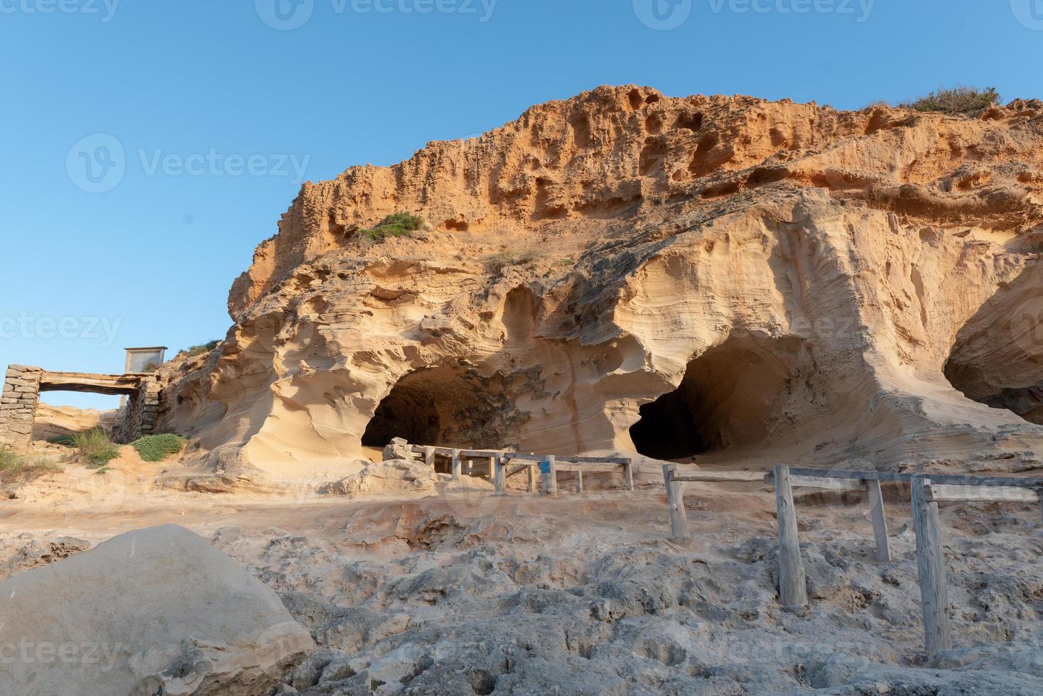 bela cala d en baster na ilha de formentera nas ilhas baleares na espanha foto