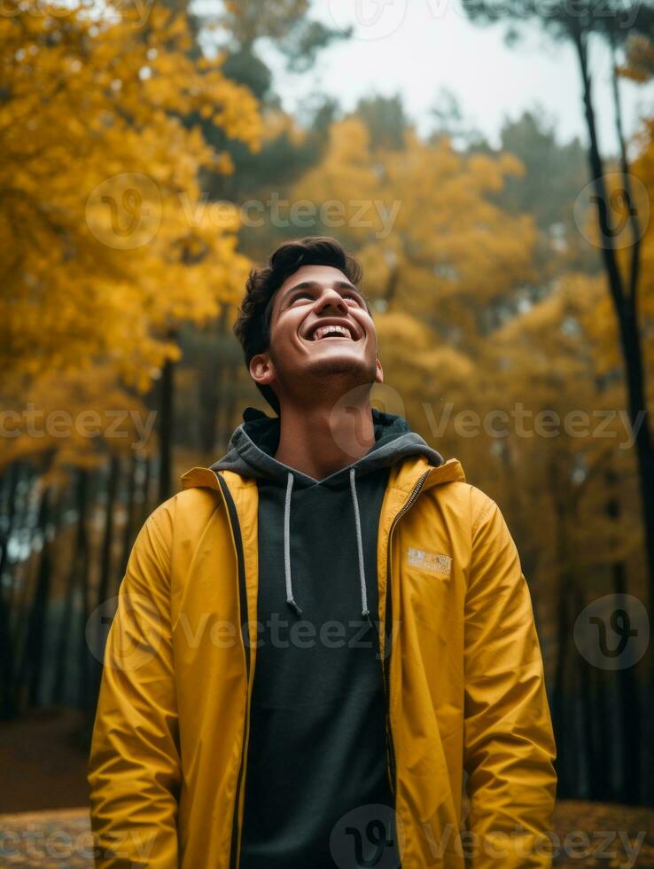 foto do emocional dinâmico pose brasileiro homem dentro outono ai generativo