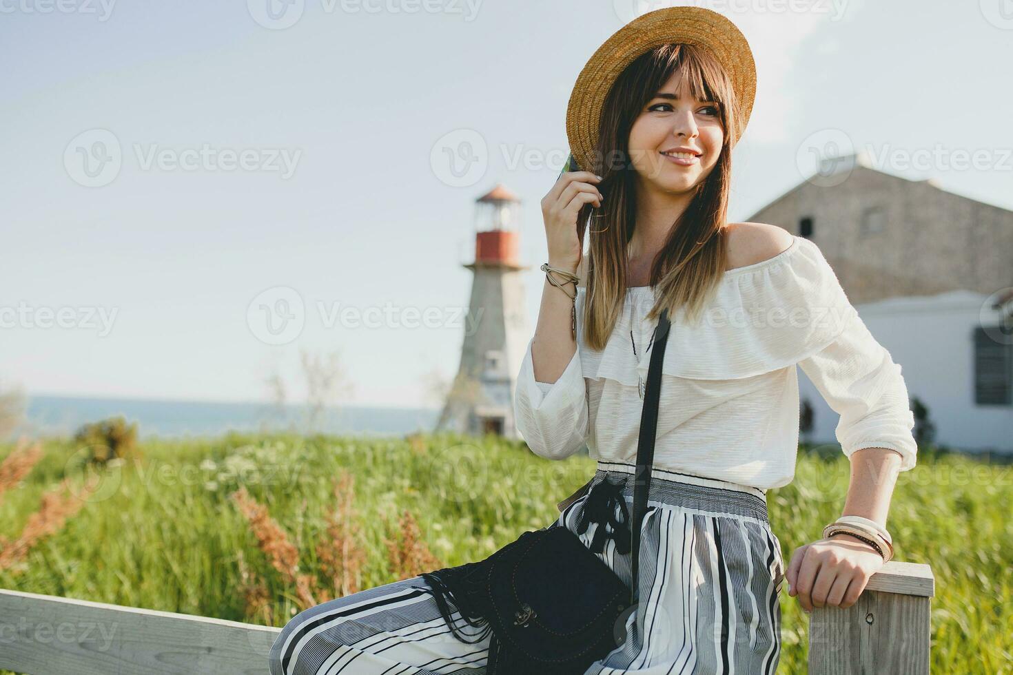 lindo à moda mulher, Primavera verão moda tendência foto