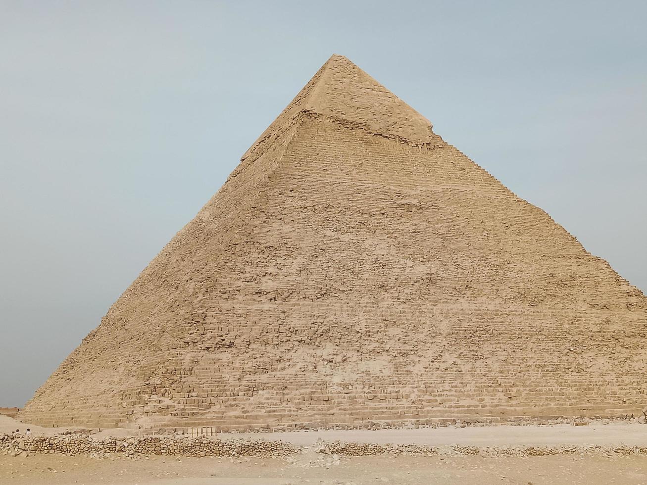 uma vista da grande pirâmide de Gizé, Egito foto