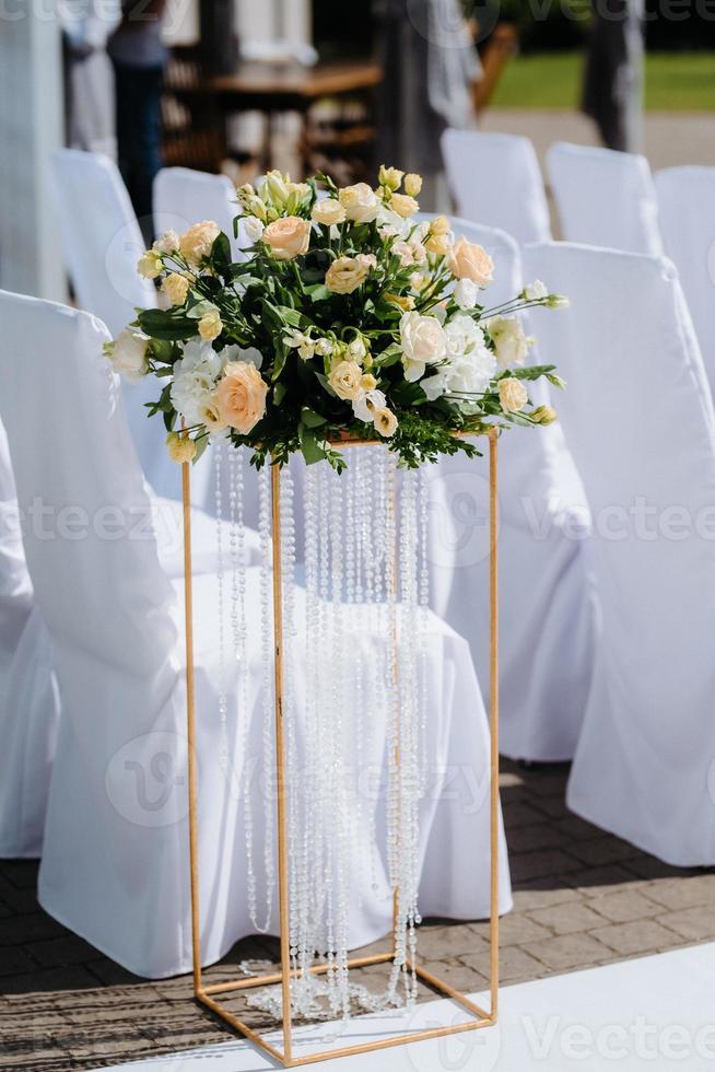 decoração de flores de casamento foto