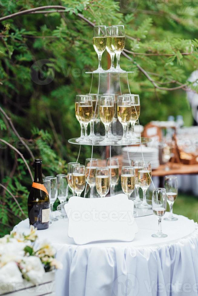 decoração de flores de casamento foto