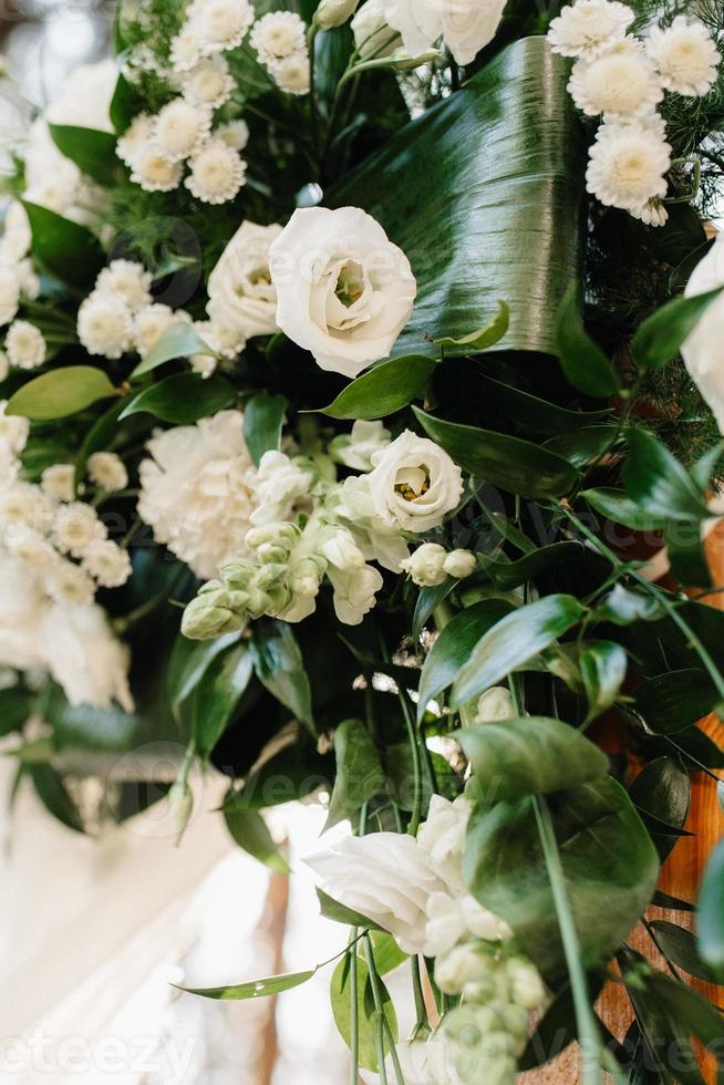 decoração de flores de casamento foto