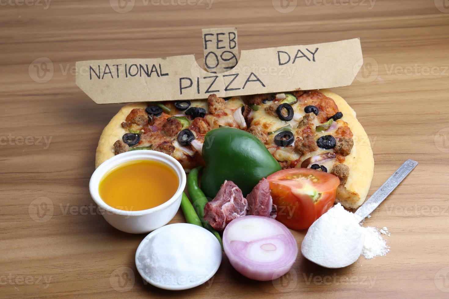 closeup de pizza saborosa para fevereiro. 09 dias de pizza foto