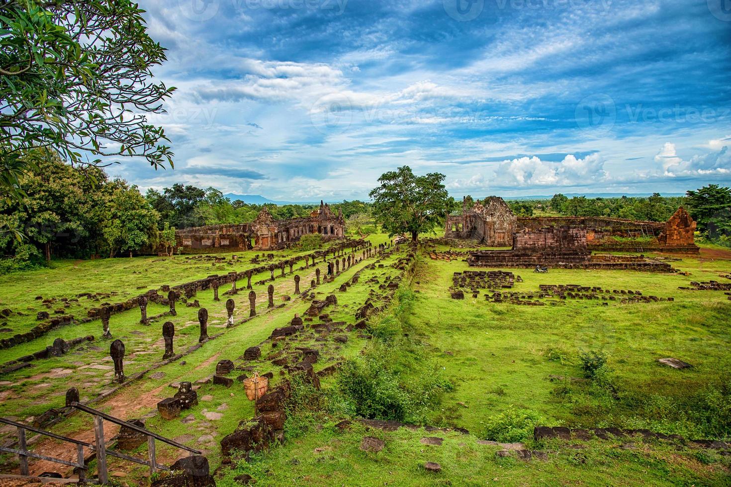 vat phou ou wat phu na província de Champasak, no sul do Laos foto