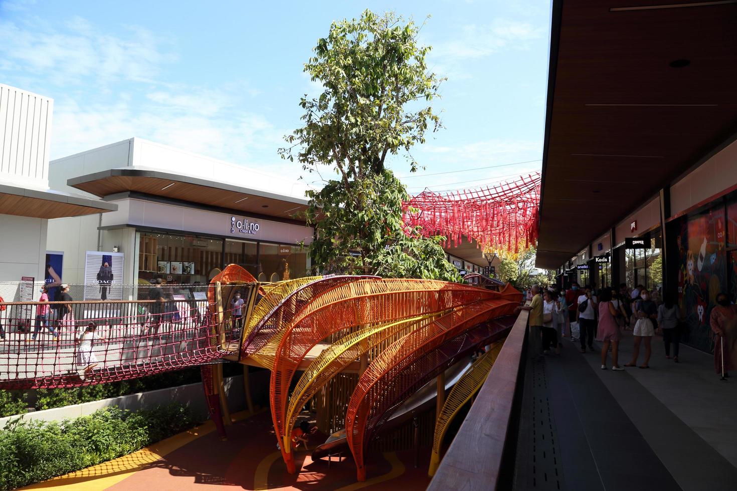 Bangkok, Tailândia, 06 de julho de 2020 - vista de um shopping center foto