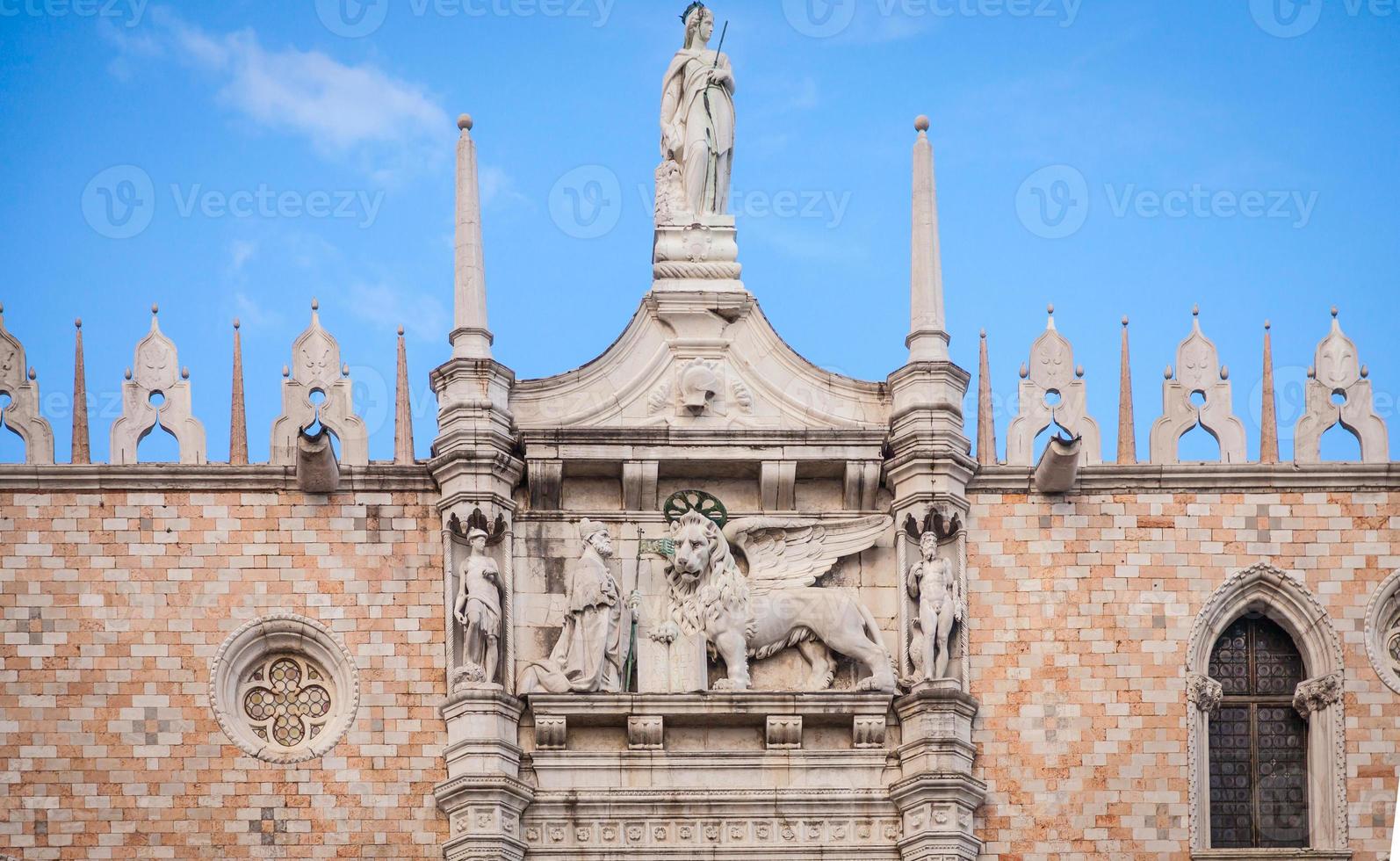 veneza, itália - detalhe do palácio ducal foto