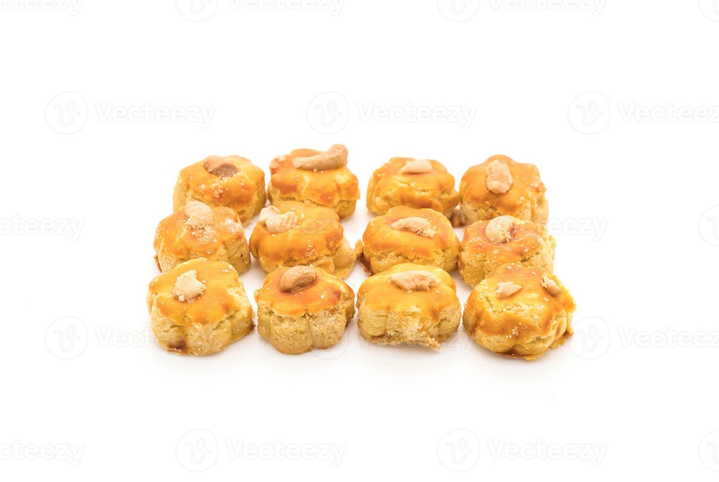 biscoitos durian em fundo branco foto