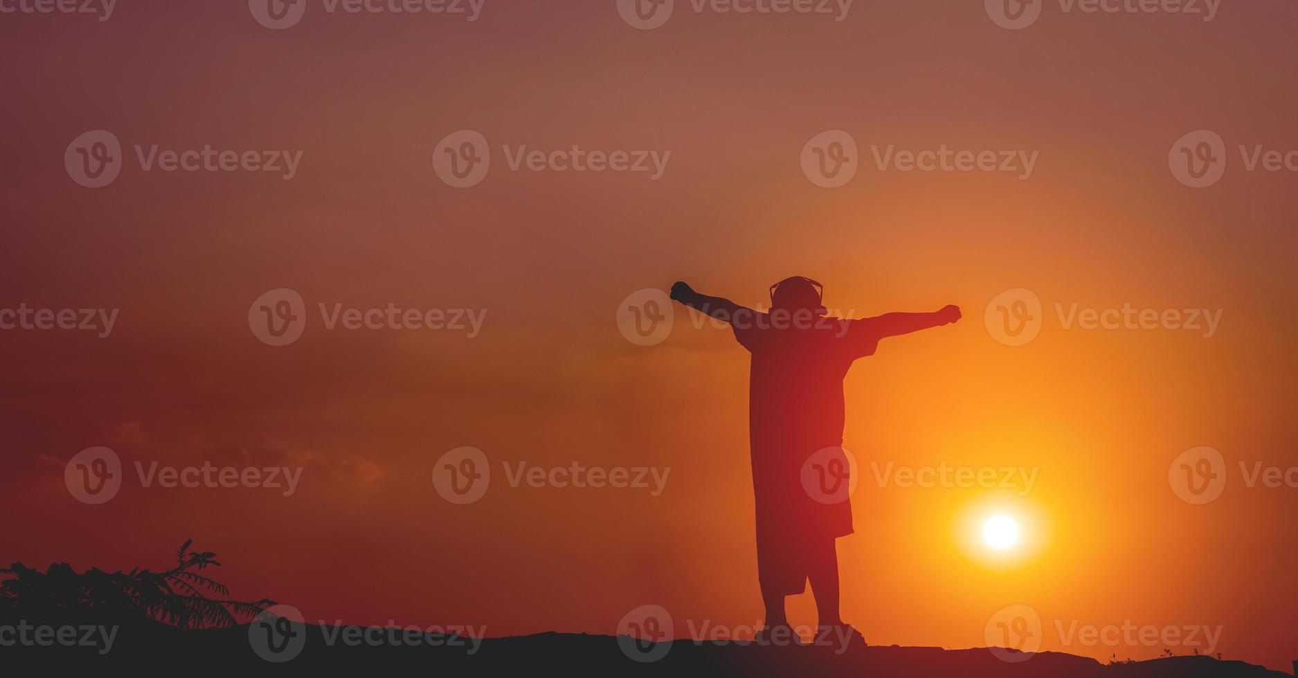 conceito de silhueta de homem em pé foto