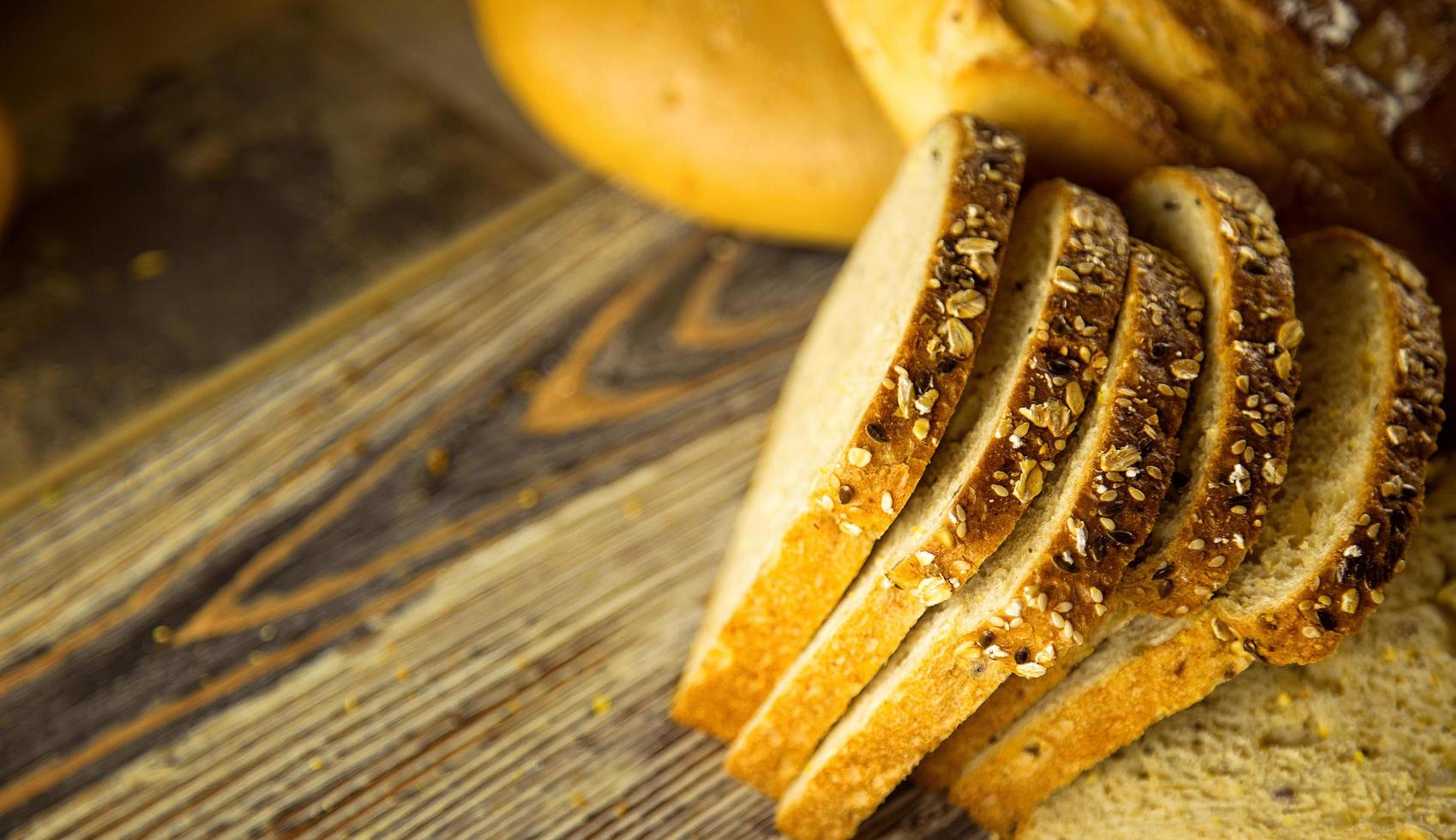 conceito de comida de pão fresco delicioso foto