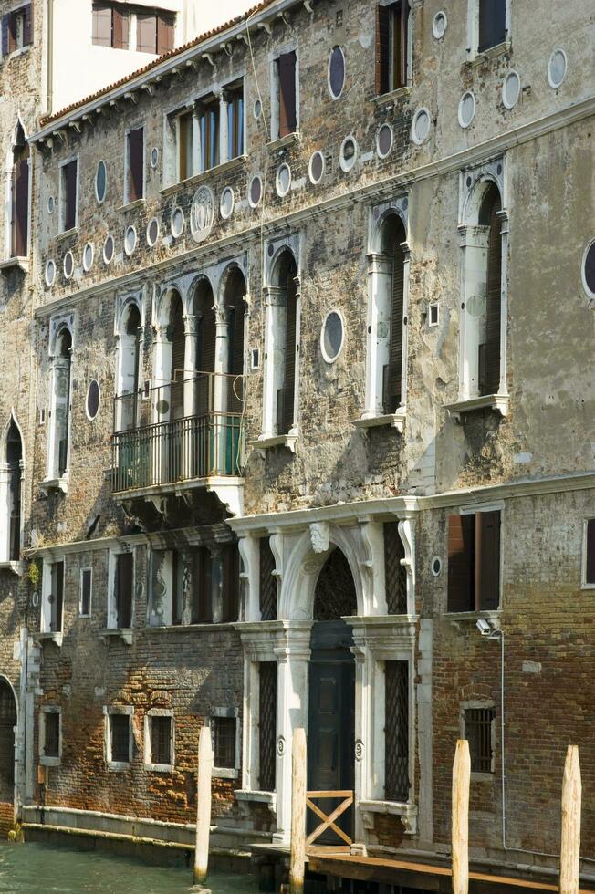construção detalhes do a cidade do Veneza foto