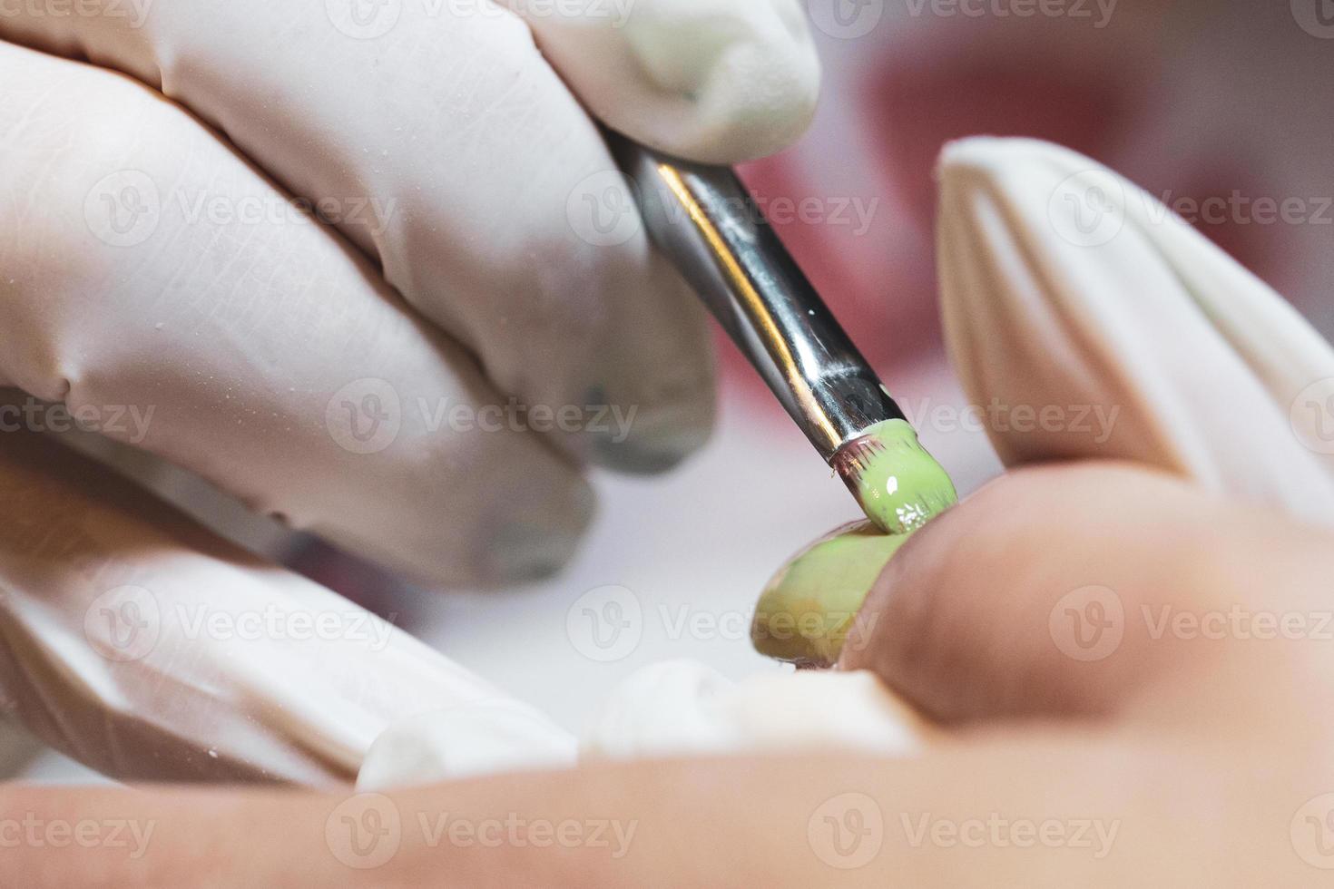 decoração e manutenção de unhas foto