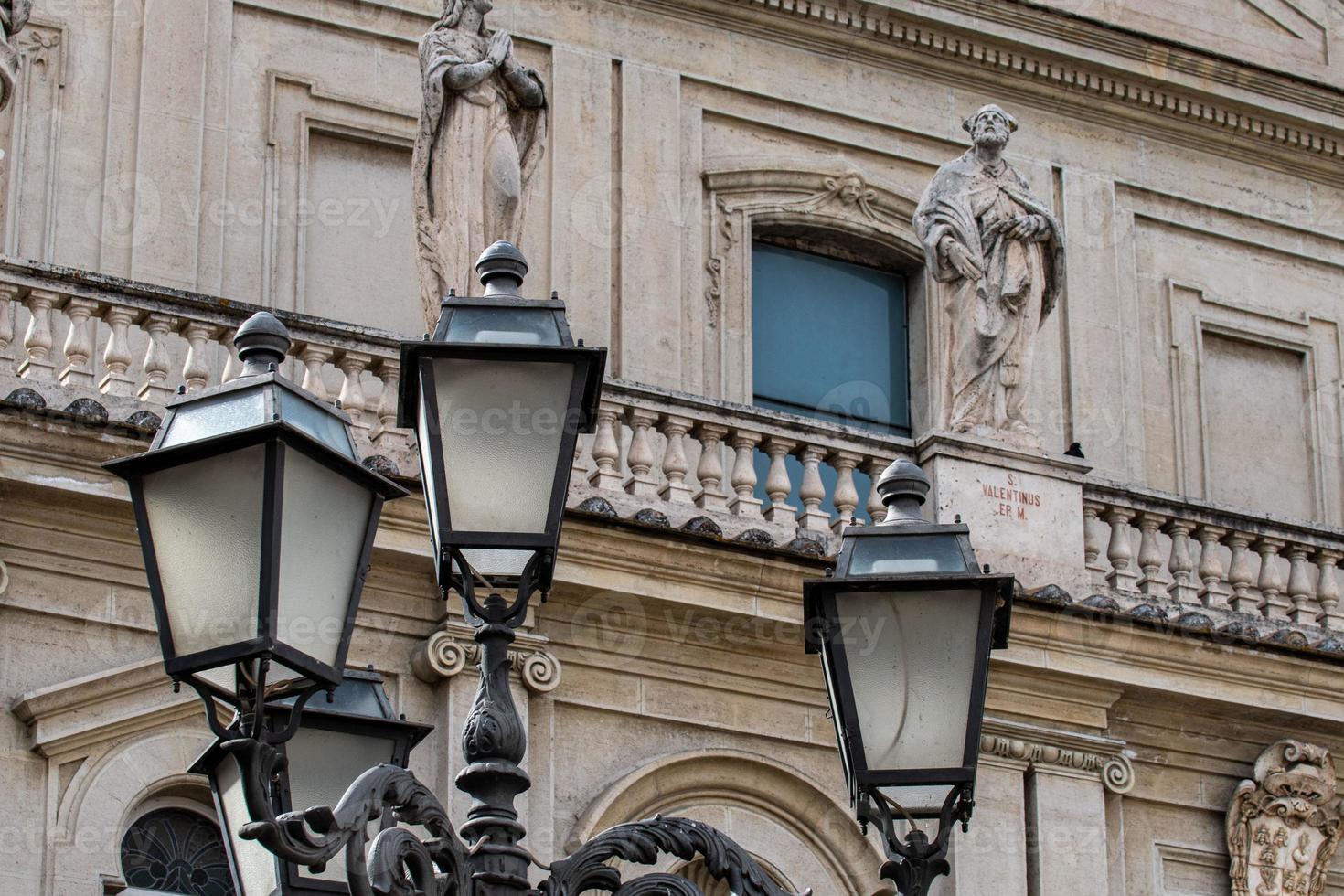 detalhe da catedral de Terni foto