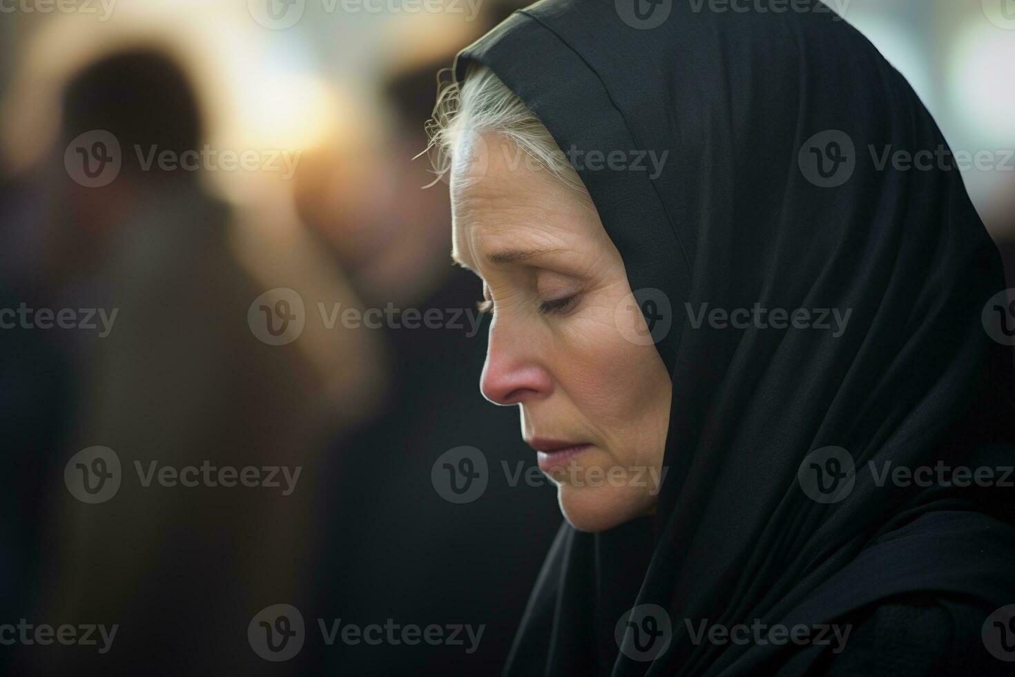 retrato do uma triste mulher com uma velório ramalhete do floresai gerado foto