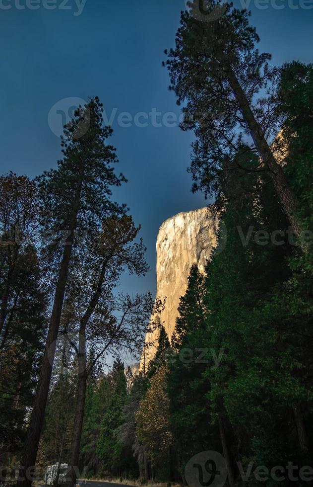 vale do parque nacional de yosemite foto