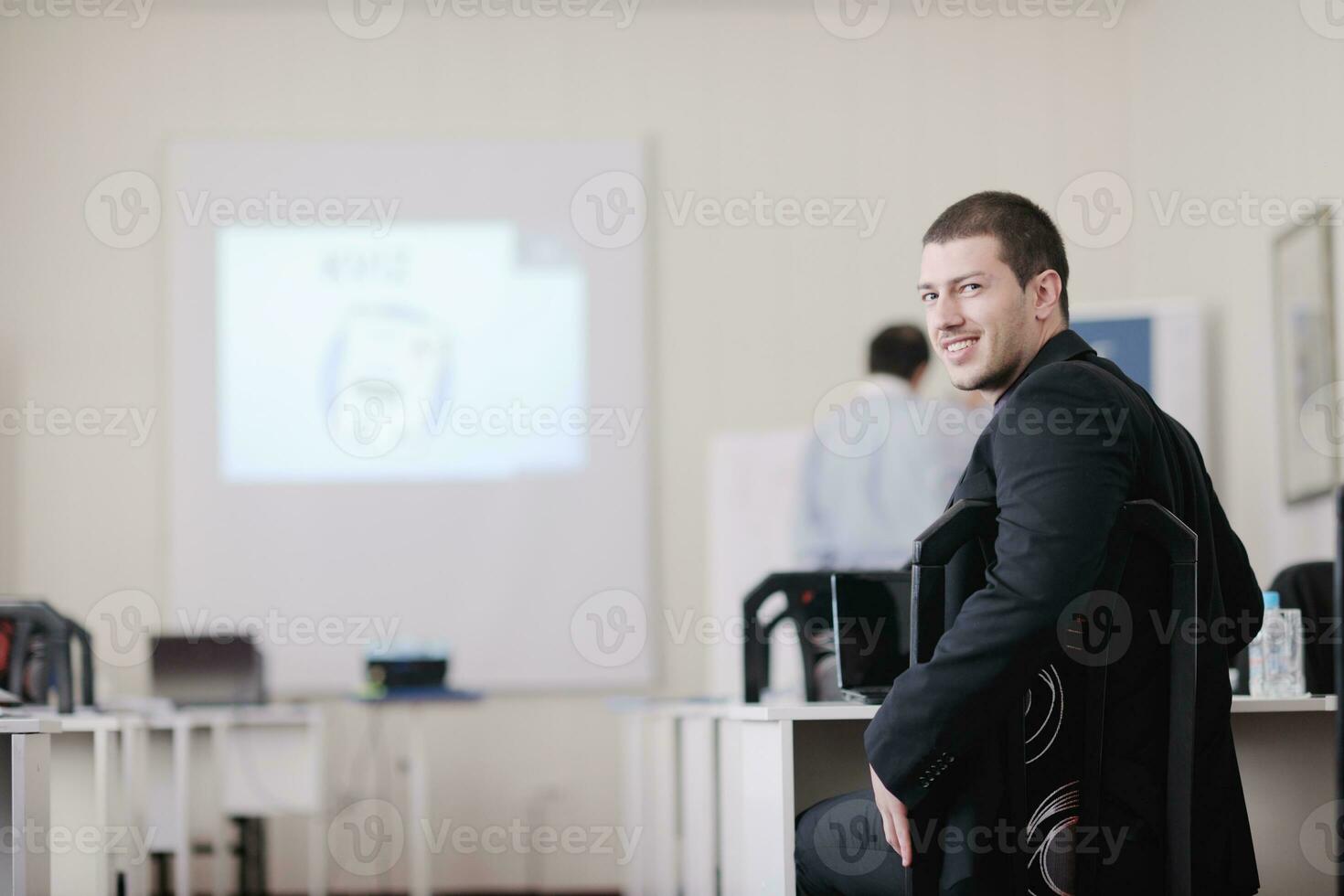 homem de negócios no seminário foto