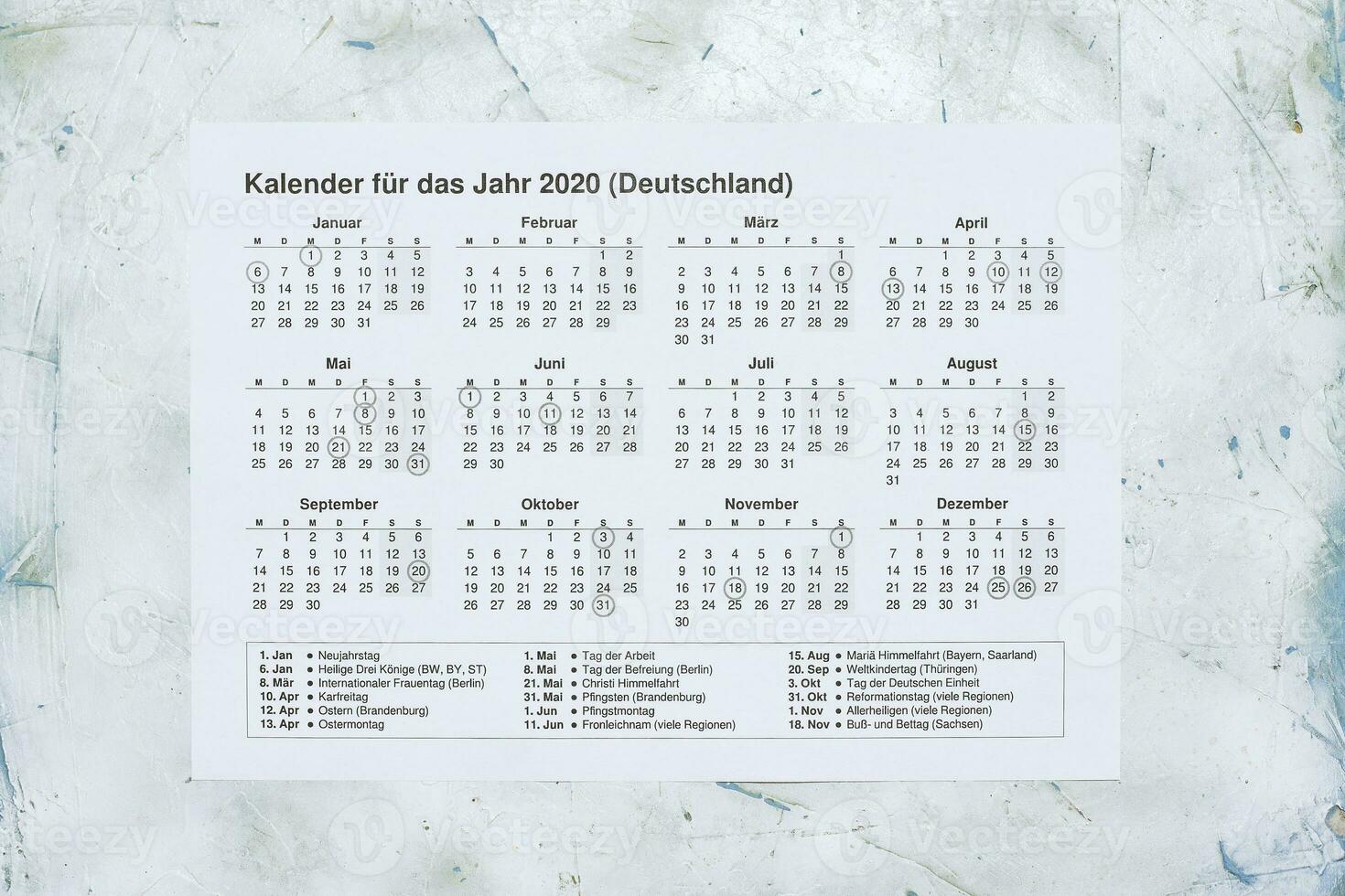 anual calendário dentro holandês. kalender pele das jahr 2020 deutschland - tradução 2020 ano calendário foto