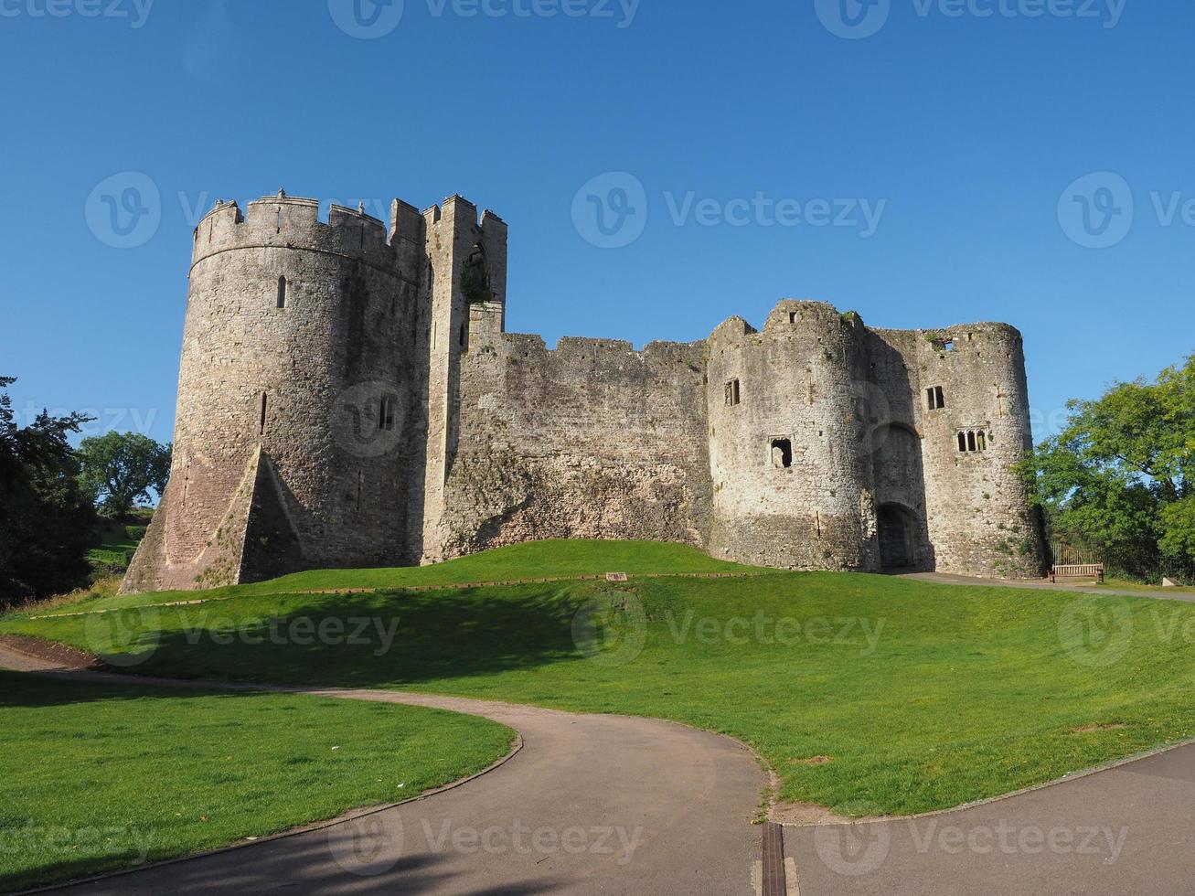 ruínas do castelo chepstow em chepstow foto