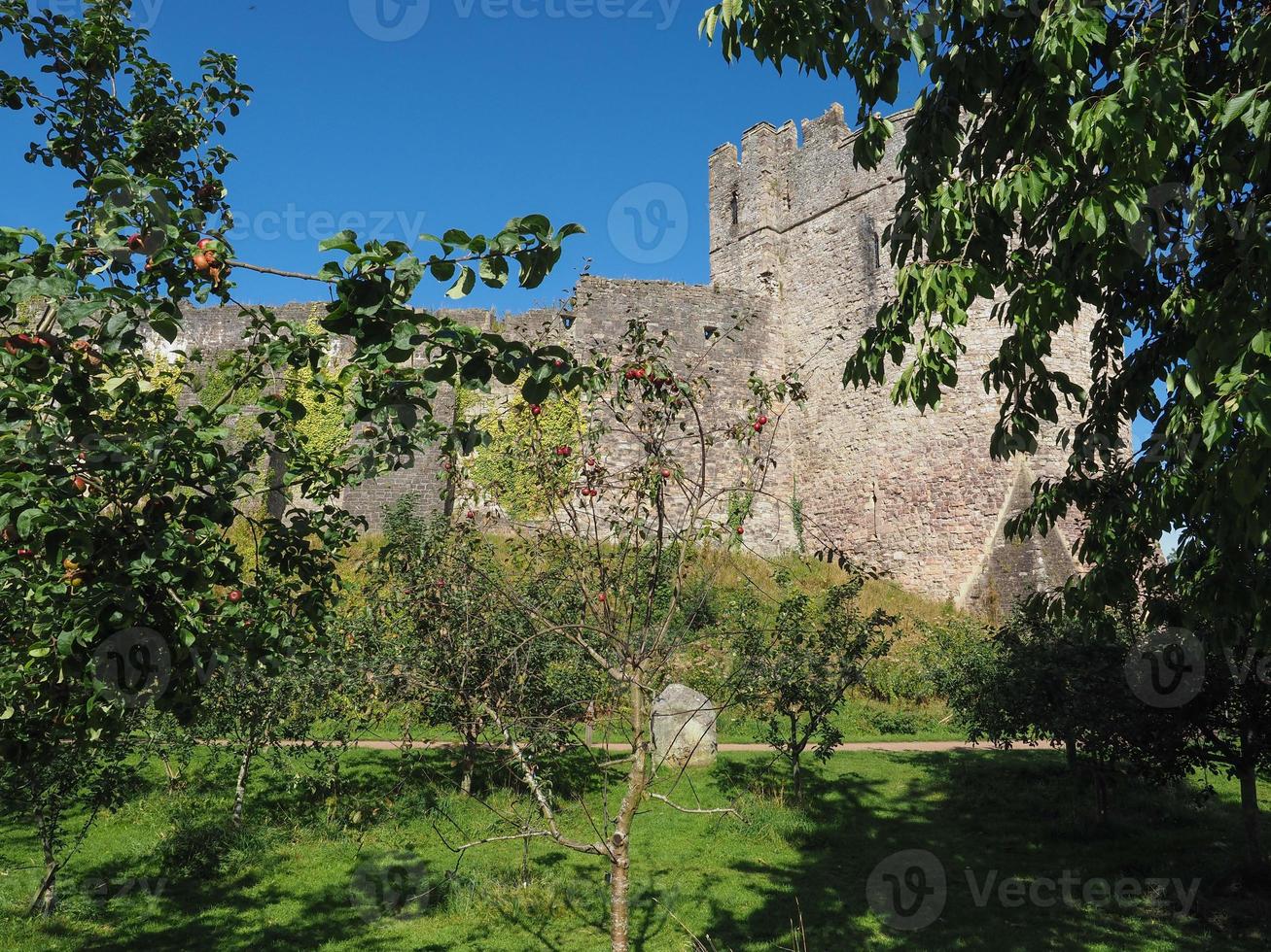 ruínas do castelo chepstow em chepstow foto