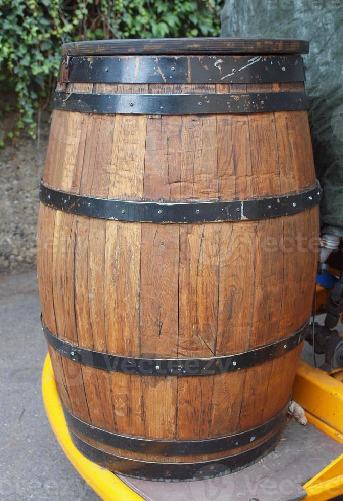 barril de madeira foto