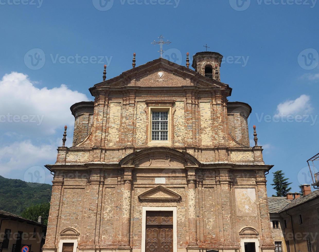 igreja de san genesio em corio canavese foto