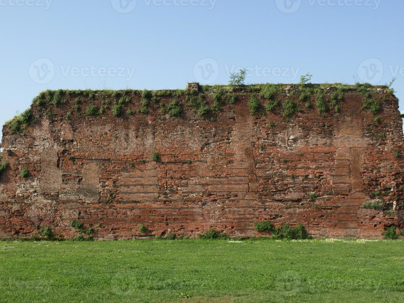 ruínas da parede romana antiga, turin foto