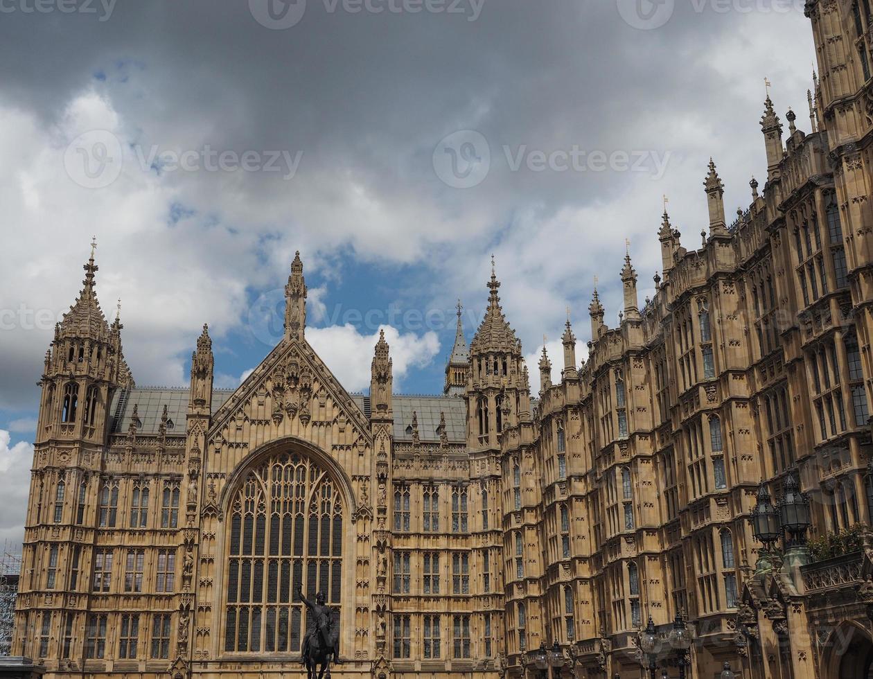 casas do parlamento em Londres foto