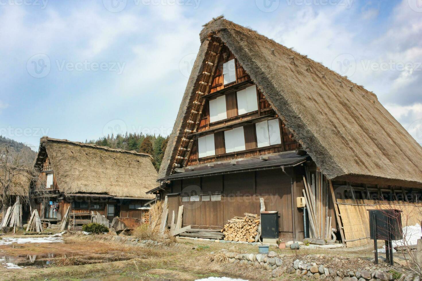 Vila Shirakawago às Japão em inverno foto