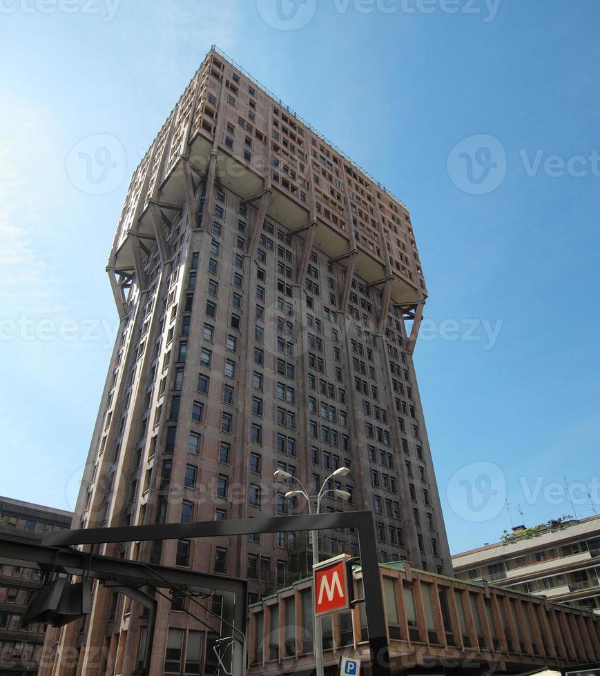 torre velasca, milão foto