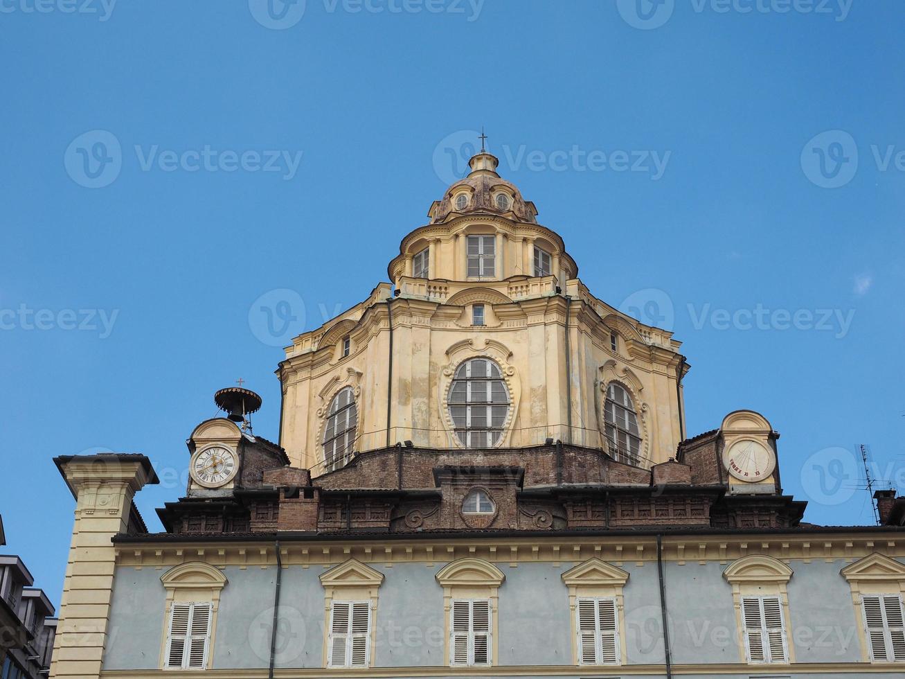 igreja de san lorenzo em turin foto