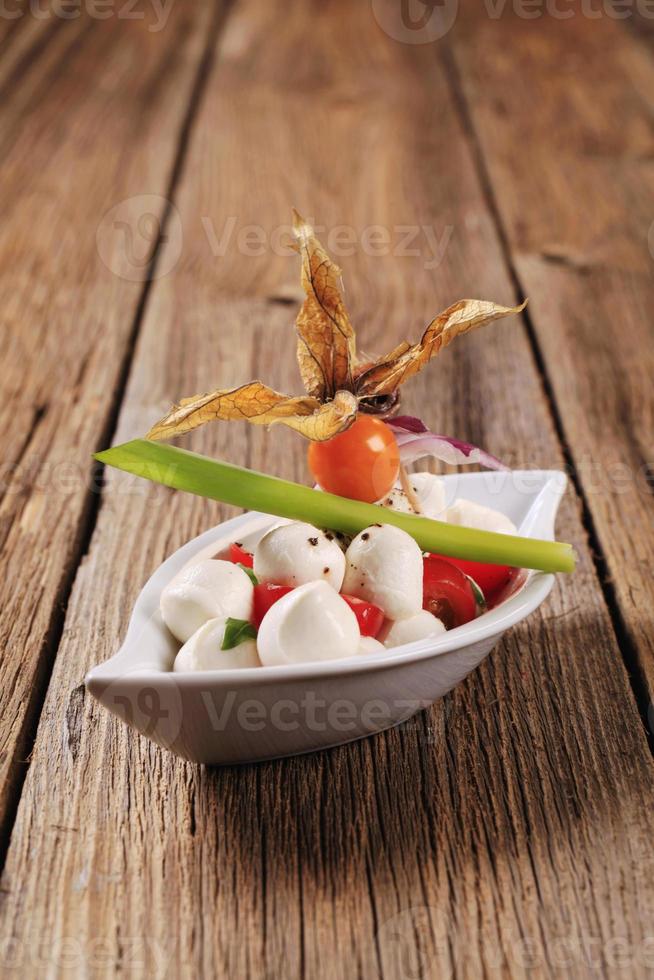 bocconcini com tomate foto