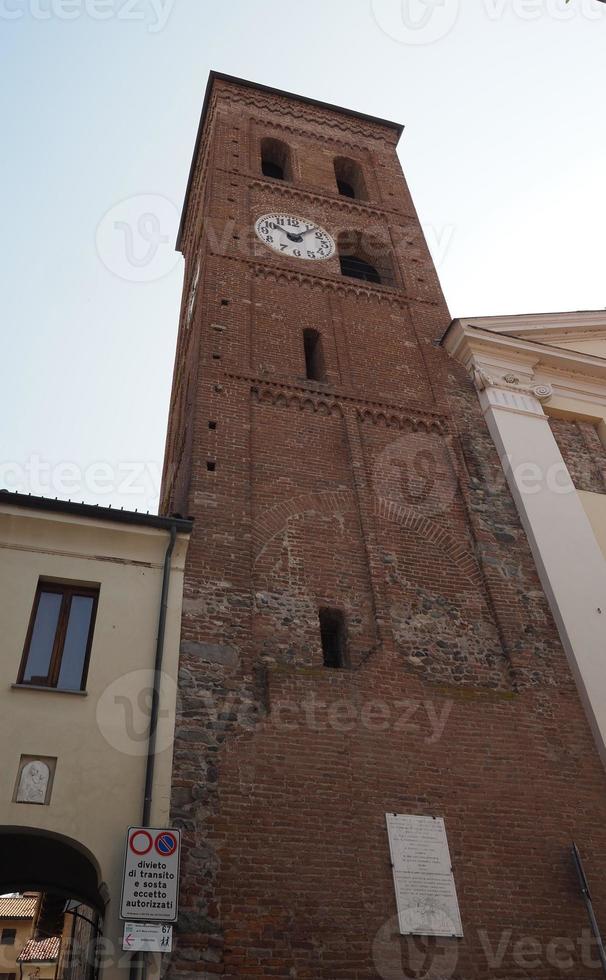 campanário da igreja santa maria di pulcherada em san mauro foto