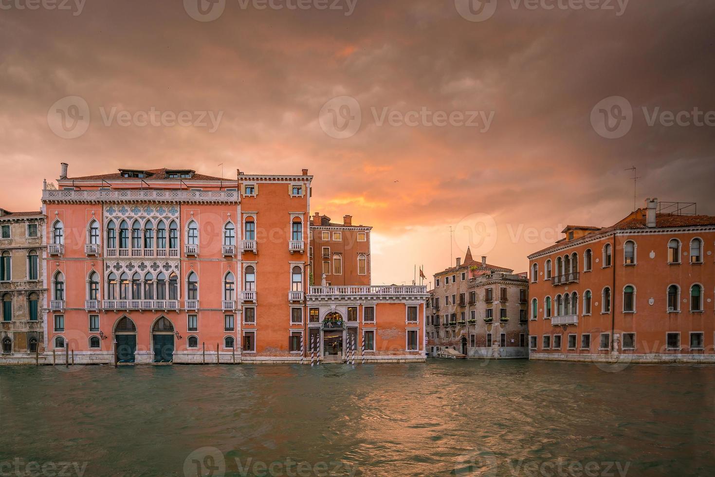 grande canal em veneza, itália foto