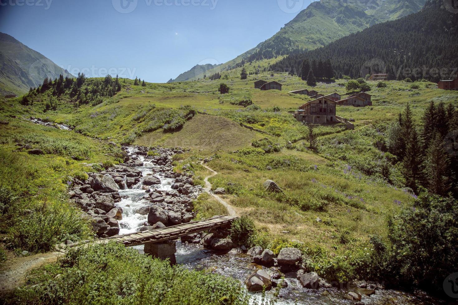 elevit highland, vista das montanhas, rize, turquia foto