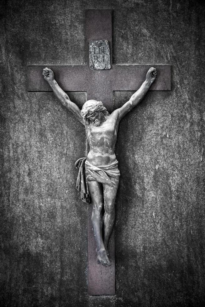 escultura de jesus símbolo da religião cristã foto