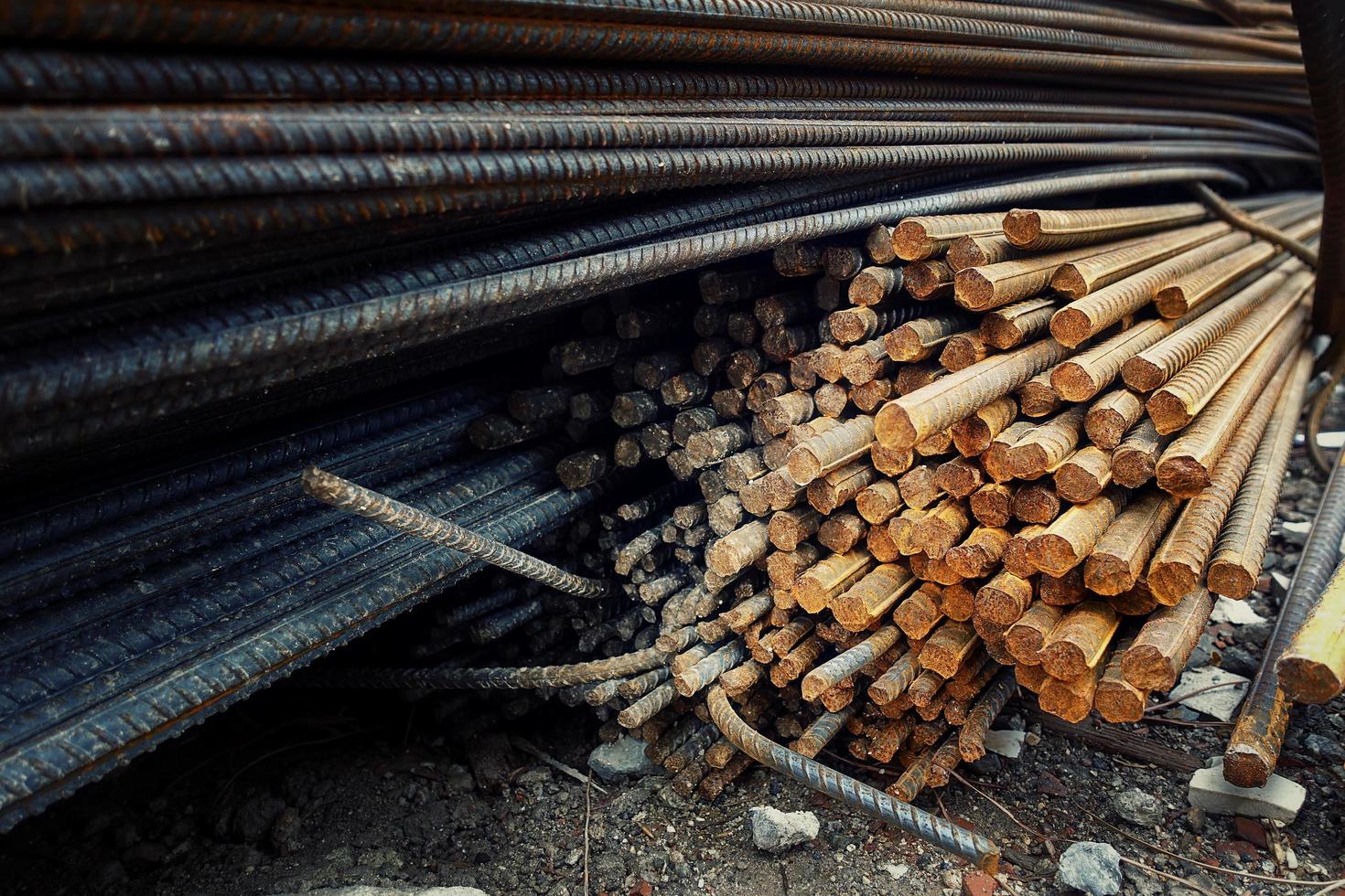 conceito de construção industrial de metal e ferro foto