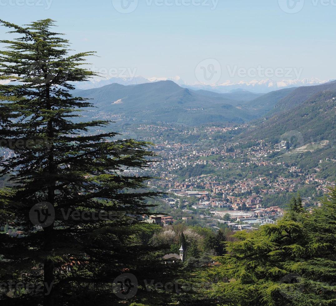 vista aérea de como, itália foto