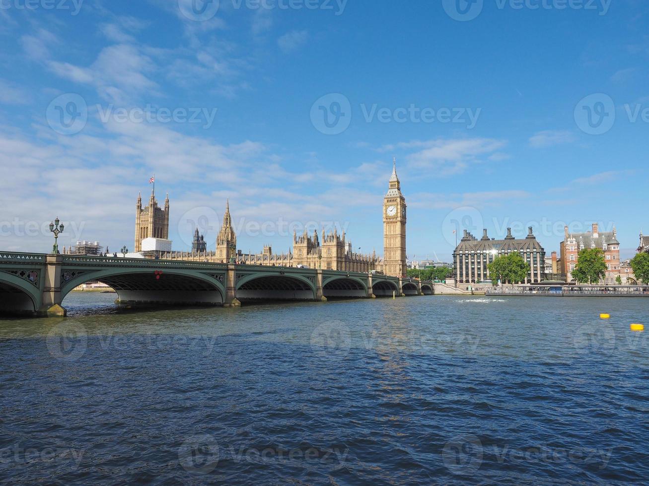 casas do parlamento em Londres foto