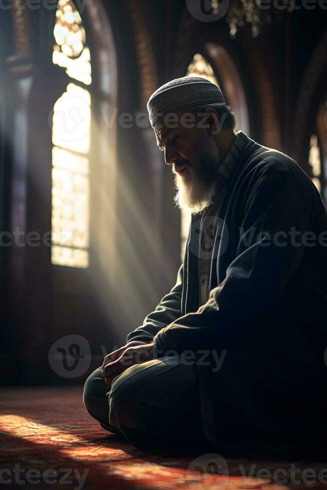 muçulmano homem Rezar dentro a mesquita dentro a raios do a configuração Sol ai generativo foto